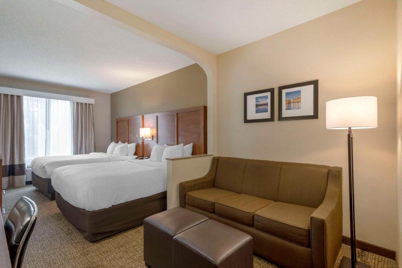 Comfort Suites Columbus State University Area Eksteriør billede