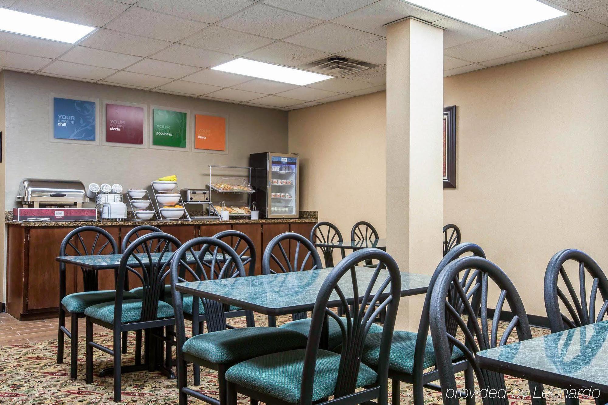 Comfort Suites Columbus State University Area Eksteriør billede
